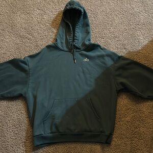 ALO Yoga Performance Jacket in Dark Green